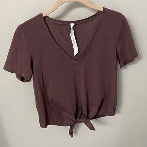Lululemon short sleeve shirt
